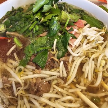 Pho Thanh Huong - This is how the pho comes with the veggies inside - Vietnamese Near Me - Las Vegas, Nevada Pho Thanh Huong - This is how the pho comes with the veggies inside - Vietnamese Near Me - Las Vegas, Nevada
