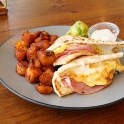 Laurel Cafe