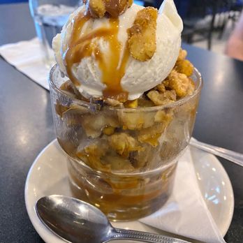 Tandem American Eatery - The bread pudding - Beer Bar Near Me - Tucson, Arizona