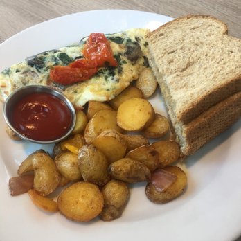 Lighthouse - Spinach and Mushroom Omelette - Breakfast & Brunch Near Me - Newport Beach, California