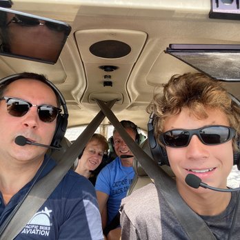 Pacific Skies Aviation - Flight Instruction Near Me - Torrance, California Pacific Skies Aviation - Flight Instruction Near Me - Torrance, California