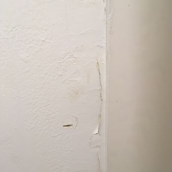 Liberty On Freedom - Bathroom wall. - University Housing Near Me - Provo, Utah Liberty On Freedom - Bathroom wall. - University Housing Near Me - Provo, Utah