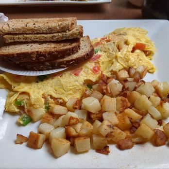 Ida's Cafe - Western omelette - Breakfast & Brunch Near Me - Lancaster, Pennsylvania