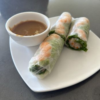 Pho Vietnam - 2. Summer Roll - Gi Cun - Vietnamese Near Me - Honolulu, Hawaii Pho Vietnam - 2. Summer Roll - Gi Cun - Vietnamese Near Me - Honolulu, Hawaii