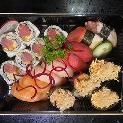 Koi House - Sushi Deluxe