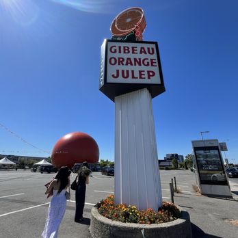 Orange Julep - Fast Food Near Me - Montreal, Quebec