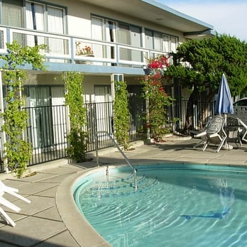 Coronet Motel - Exterior, poolside. - Hotels Near Me - Palo Alto, California