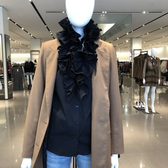 Zara - That ruffled top - Women's Clothing Near Me - Honolulu, Hawaii Zara - That ruffled top - Women's Clothing Near Me - Honolulu, Hawaii