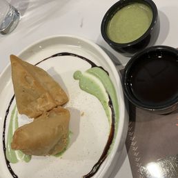 Samosas Samosas