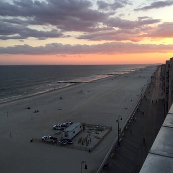 Allegria Hotel - Beautiful sunset - Hotels Near Me - Long Beach, New York Allegria Hotel - Beautiful sunset - Hotels Near Me - Long Beach, New York