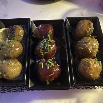 Rosalia's Kitchen Catering - Meatball Sampler - Right side are Peach Bellini, the middle is cranberry Pinot noir & the left side are limoncello. - Caterers Near Me - Miramar, Florida