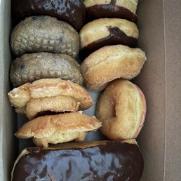 A dozen fresh donuts! A dozen fresh donuts!