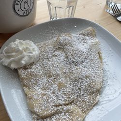 Vineyards Cafe - Au Sucre Fruit Sweet Crepe with banana