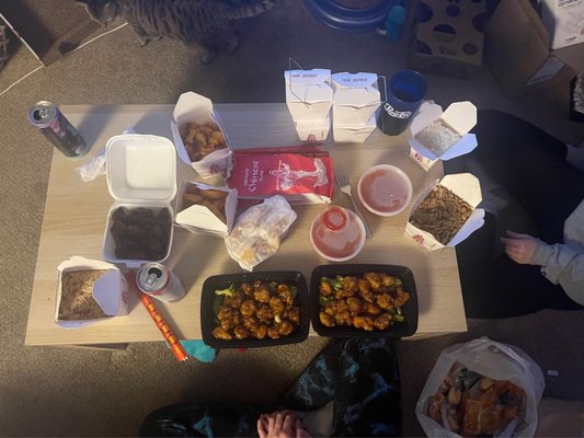 Ting's Chinese Restaurant by null