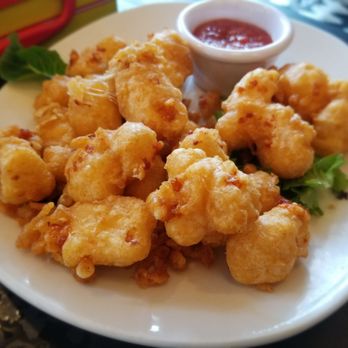 Mom's Kitchen & Bar - Fried cheese curds - Bars Near Me - Astoria, New York Mom's Kitchen & Bar - Fried cheese curds - Bars Near Me - Astoria, New York
