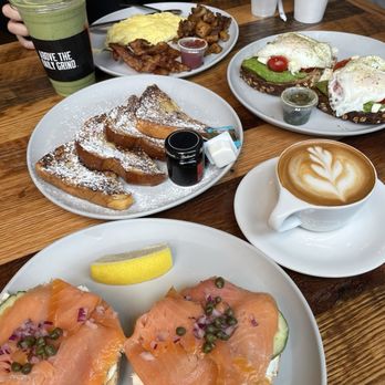 Pressed Cafe Seaport - Breakfast & Brunch Near Me - Boston, Massachusetts
