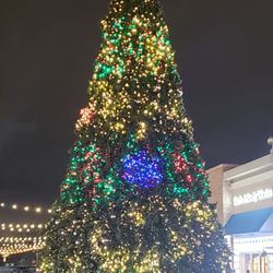 The Promenade at Bolingbrook - They've got a nice Christmas tree during the holidays synced to music
