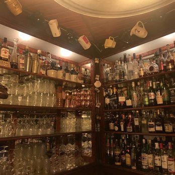 Foxtrot - Front bar - Cocktail Bars Near Me - Lisbon, 11