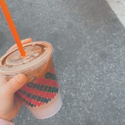 Dunkin' - Sugar plum Macchiato