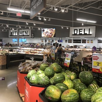 Giant - Prepared foods and deli right when you walk in - Grocery Near Me - Fairfax, Virginia
