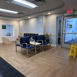 Belmont Cambridge Health Care - Waiting Room