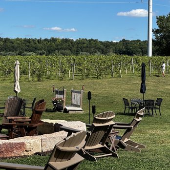 LedgeStone Vineyards - a fire pit surrounded by lawn chairs - Wineries Near Me - Greenleaf, Wisconsin