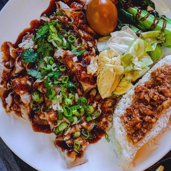19 GOLD - Pork Belly with Sweet Garlic Sauce over Rice⁣ - TAIWAN SHAPED RICE :D - Taiwanese Near Me - Seattle, Washington