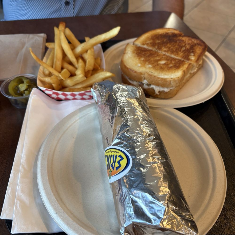 Erik's Fresh Grill - Our order - Greek Near Me - San Diego, California Erik's Fresh Grill - Our order - Greek Near Me - San Diego, California