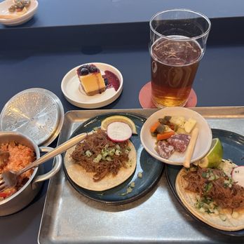 Capital One Lounge at LAS - 6/6/26 FYI. Food & drink options. Dinner. - Airport Lounges Near Me - Las Vegas, Nevada Capital One Lounge at LAS - 6/6/26 FYI. Food & drink options. Dinner. - Airport Lounges Near Me - Las Vegas, Nevada