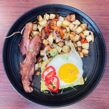 Xulo Coffee Bar - Avocado Toast - Coffee & Tea Near Me - Elk Grove, California