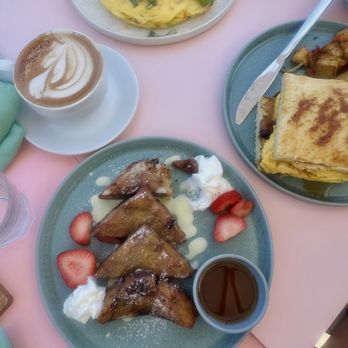 Aura Gardens - Breakfast & Brunch Near Me - Carlsbad, California
