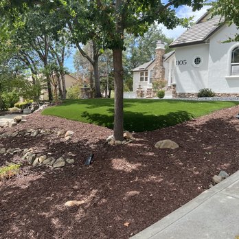 Bella Rosa Pavers and Turf - Driveway view - Artificial Turf Near Me