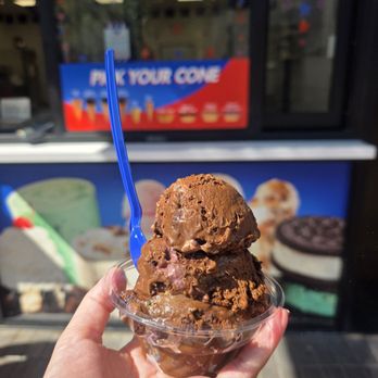 Handel's Homemade Ice Cream - Ice Cream & Frozen Yogurt Near Me - Tempe, Arizona Handel's Homemade Ice Cream - Ice Cream & Frozen Yogurt Near Me - Tempe, Arizona