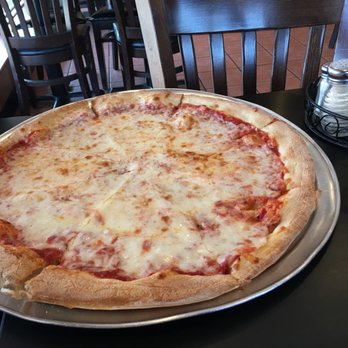 TD Pizza - Large cheese pie - beautiful! - Pizza Near Me - Springfield, New Jersey