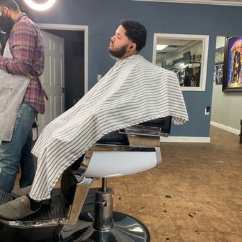 Clipperhead Barbershop - Barbers Near Me - San Antonio, Texas Clipperhead Barbershop - Barbers Near Me - San Antonio, Texas