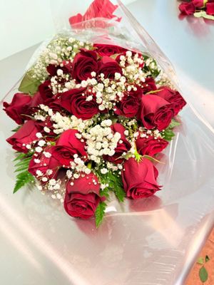 Fozia's Flowers by null