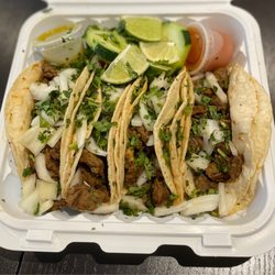 El Sabor Chapin - Steak Tacos