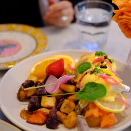 Smoked Salmon Benedict