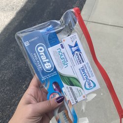 Friedman Family & Cosmetic Dentistry - Take away bag with quality samples