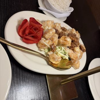 Chin's Szechwan - Carlsbad - Walnut Shrimp (Gluten Free) - Chinese Near Me - Carlsbad, California Chin's Szechwan - Carlsbad - Walnut Shrimp (Gluten Free) - Chinese Near Me - Carlsbad, California