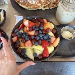 choc chip pancakes & Fruit Bowl