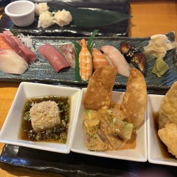 Arigato Sushi - Sushi Bars Near Me - Fairfax, Virginia