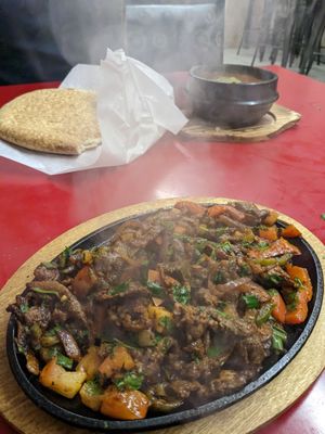 Fresco Pizza Shawarma by null