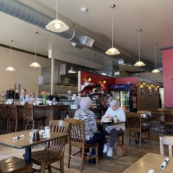 Downtown Diner - Inside is so nice!