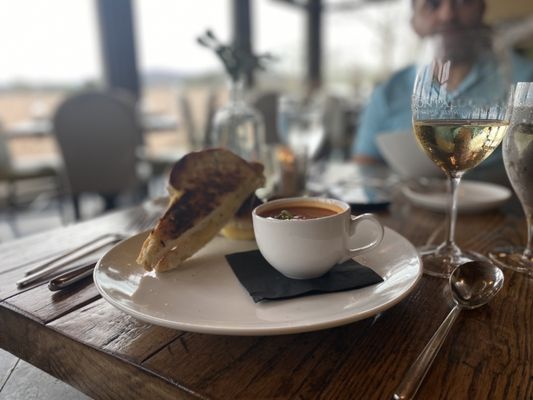 Montaluce Winery & Restaurant by null