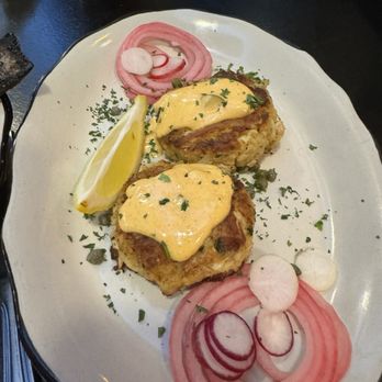 River’s Edge - Crab Cakes - Salad Near Me - Barryville, New York