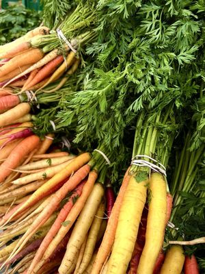 Nichols Farm & Orchard