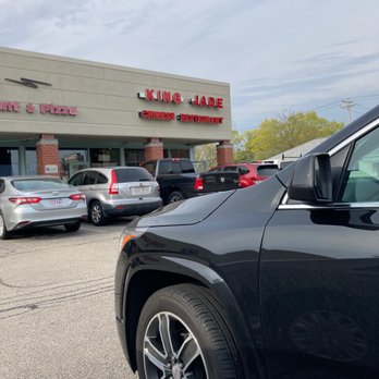 King Jade - cars parked in front of the store - Chinese Near Me - Whitinsville, Massachusetts King Jade - cars parked in front of the store - Chinese Near Me - Whitinsville, Massachusetts