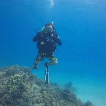 Island Divers - Scuba Diving Near Me - Honolulu, Hawaii Island Divers - Scuba Diving Near Me - Honolulu, Hawaii