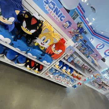 Gacha & Catch - Sonic merch - Arcades Near Me - Santa Monica, California Gacha & Catch - Sonic merch - Arcades Near Me - Santa Monica, California